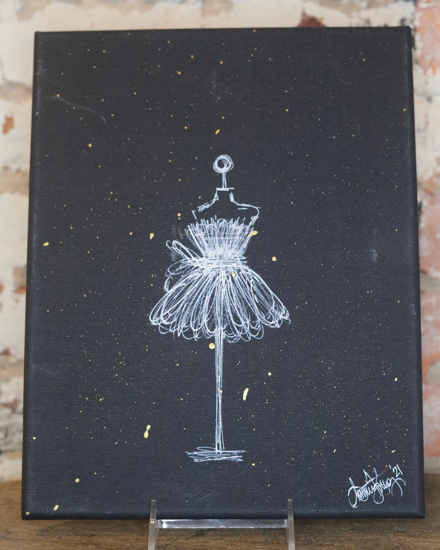 BLACK CANVAS WITH WITH DRESS PAINTING