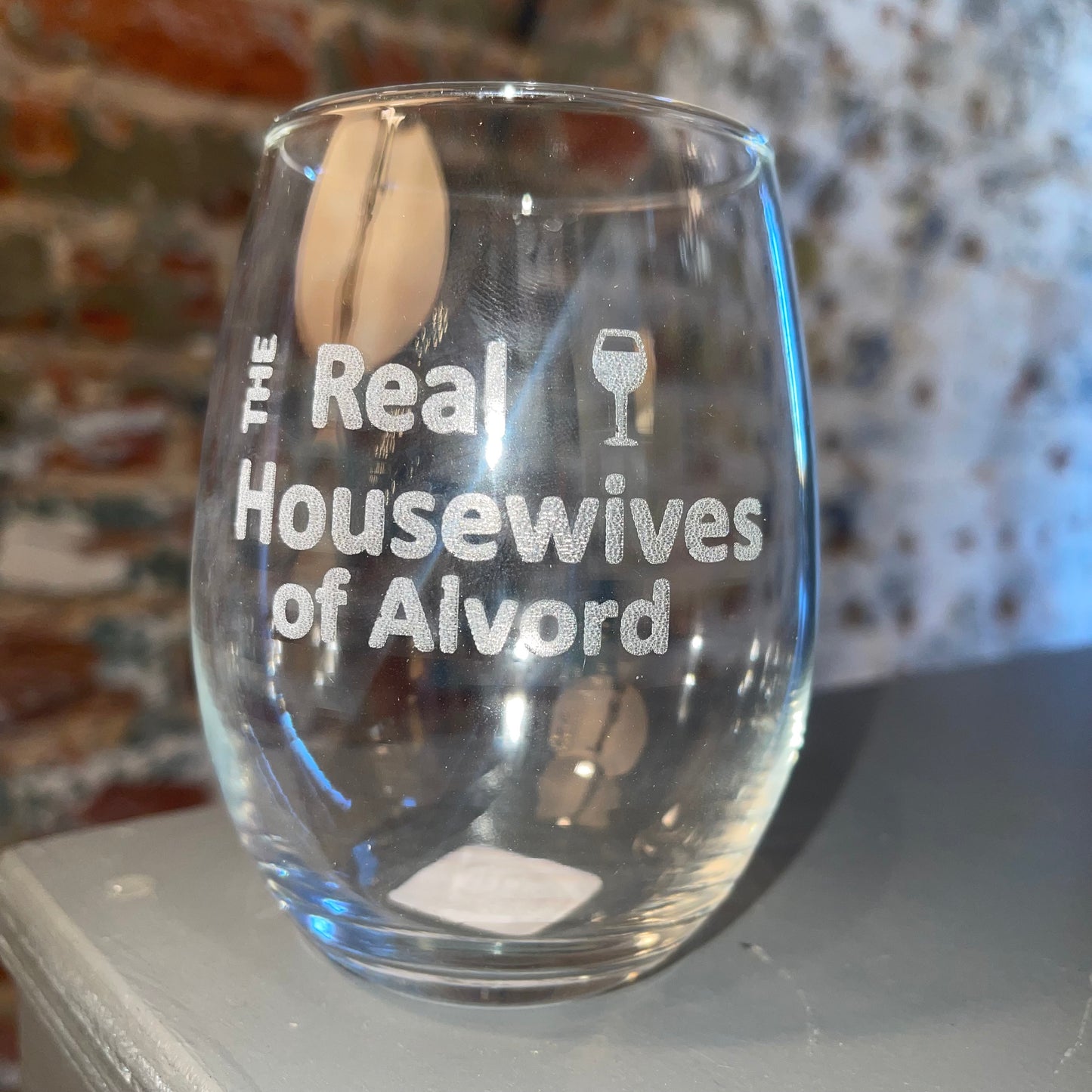 THE REAL HOUSEWIVES